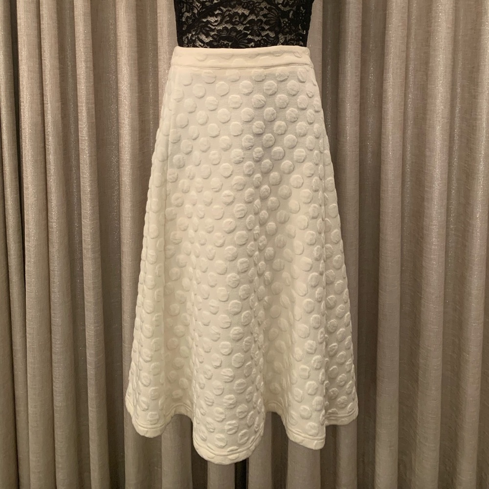 NWOT Anthropologie white polka dot skirt